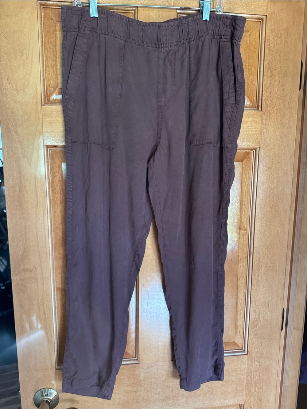 NWOT GAP Plum Women's Cropped Drawstring Pants — Large